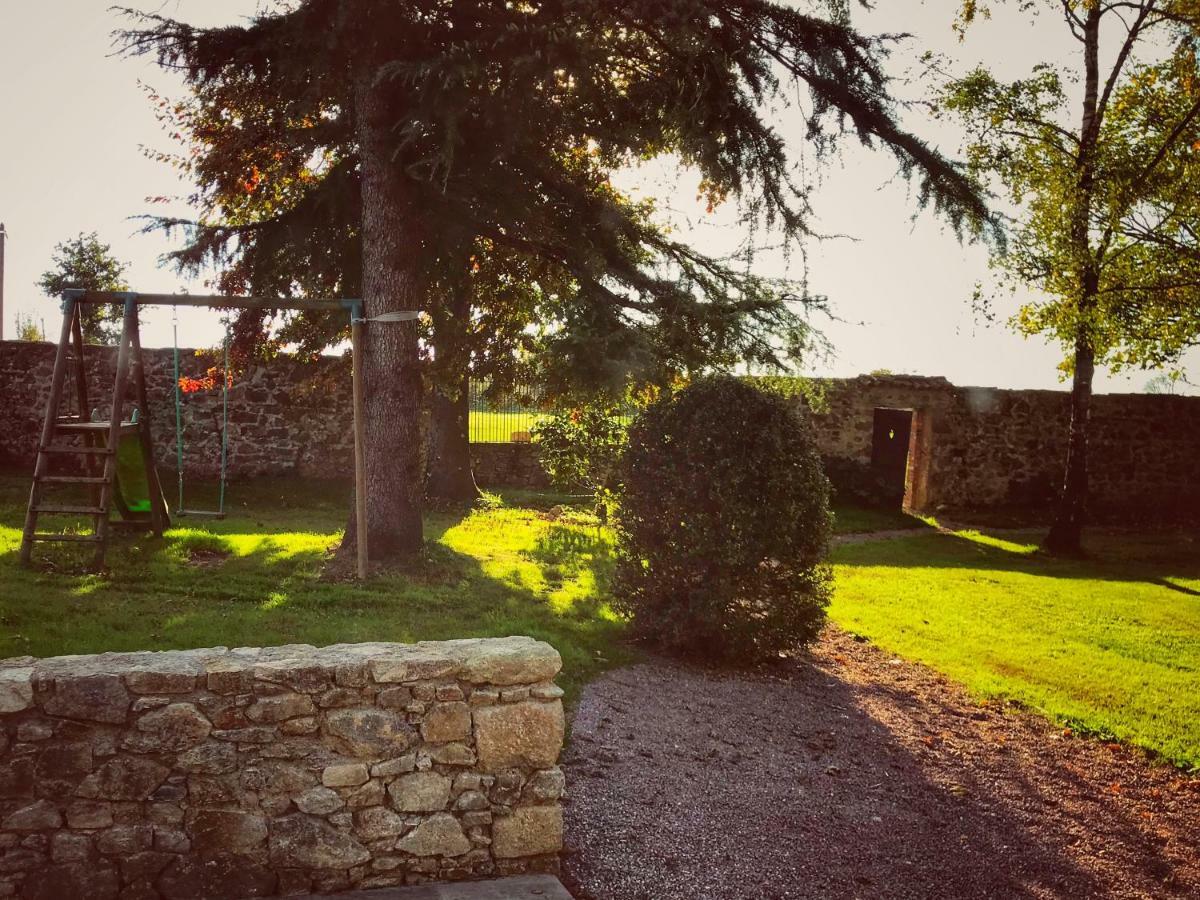 Saint-Michel-Mont-Mercure La Mauriere - Puy Du Fouヴィラ エクステリア 写真