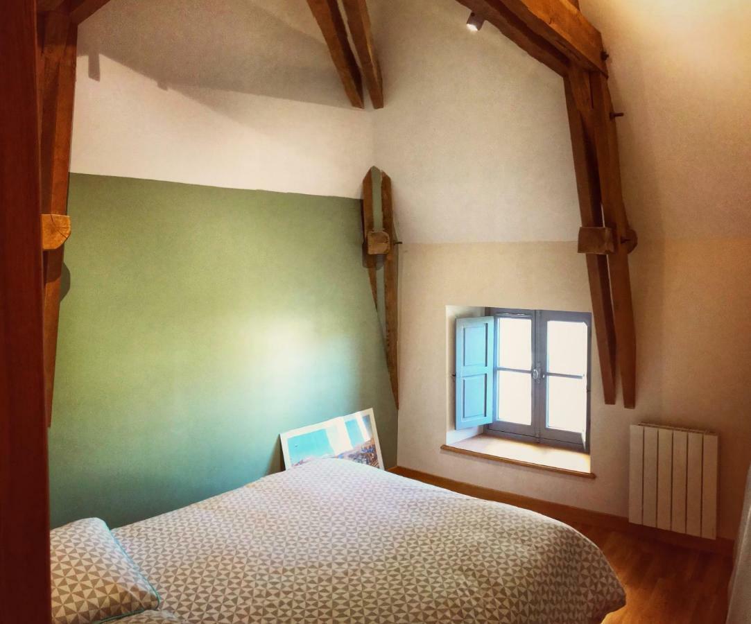 Saint-Michel-Mont-Mercure La Mauriere - Puy Du Fouヴィラ エクステリア 写真