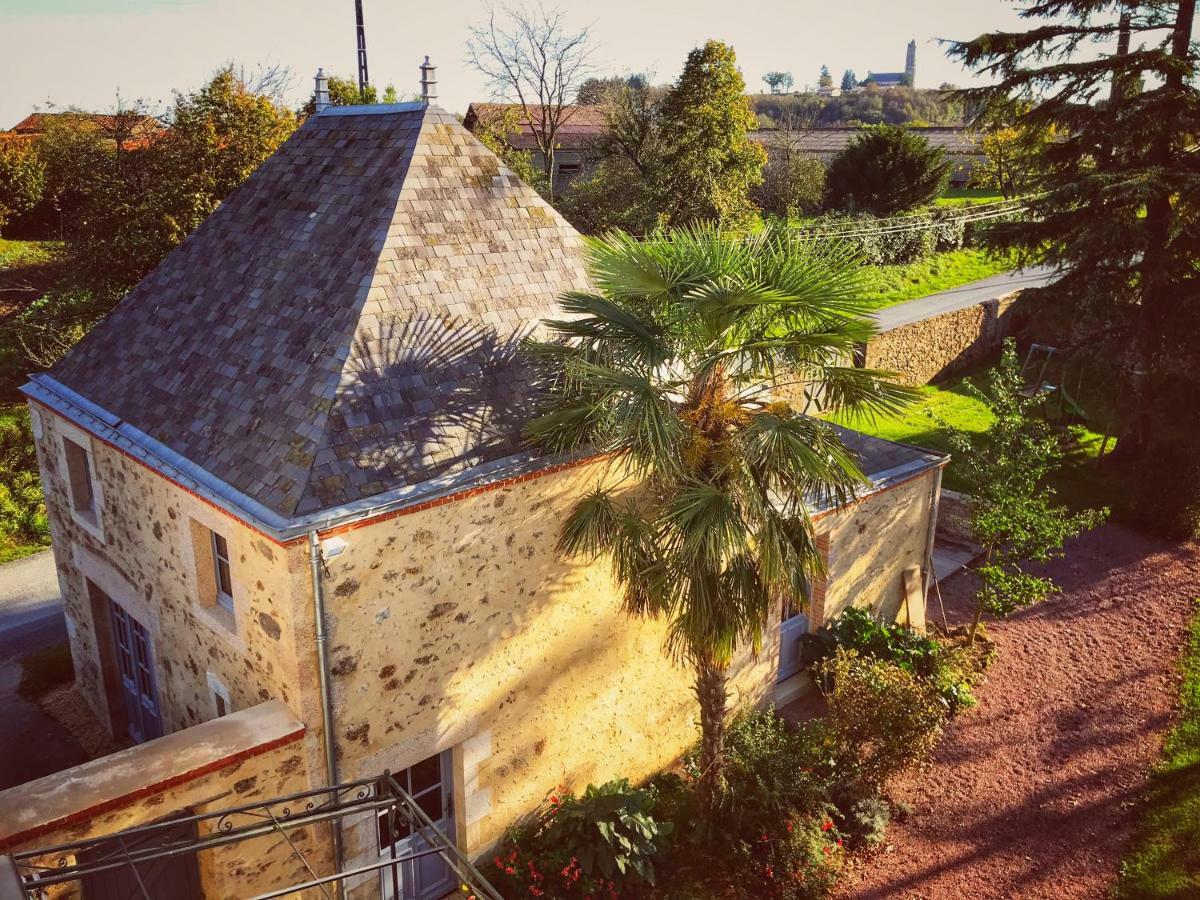 Saint-Michel-Mont-Mercure La Mauriere - Puy Du Fouヴィラ エクステリア 写真